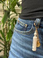 Load image into Gallery viewer, Santal Luxe Pheromone Perfume Oil Keychain - 2ml Mini
