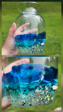 Load image into Gallery viewer, Mermaid Beach Glass Vase
