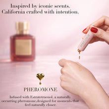 Load image into Gallery viewer, Saffron Rouge Pheromone Perfume Oil Keychain - 2ml Mini
