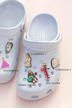 Load image into Gallery viewer, Taylor Charms for Sandals: Heart 1 swift
